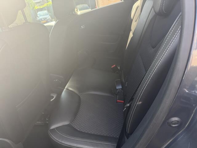 Renault CLIO Estate 0.9 TCe Limited