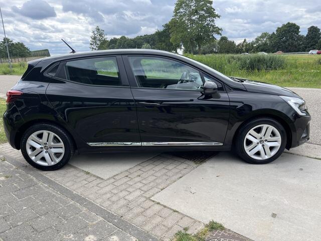 Renault CLIO 1.6 E-Tech Hybrid 140 PK Business / Camera / Parkeerhulp /