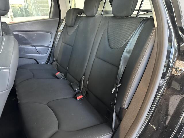 Renault CLIO Estate 0.9 TCe Life TREKHAAK | CRUISE CONTROL | AIRCO | TELEFOONHOUDER |