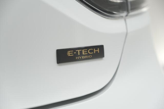 Renault CLIO 1.6 E-Tech Full Hybrid 145 Evolution | Apple Carplay | Parkeersensoren | LED | Cruise Control