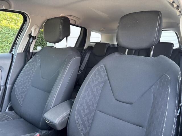 Renault CLIO Estate 0.9 TCe Limited | Navigatie | Lichtmetalen velgen |