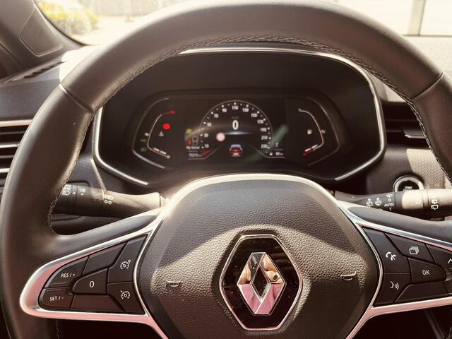 Renault CLIO 1.0 TCe Intens