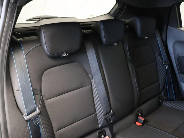 Renault CLIO 1.6 E-Tech Full Hybrid 145 esprit Alpine Stoelverwarming | Sportstoelen | Climate control | Dode hoek detectie | Parkeersensoren voor en achter |