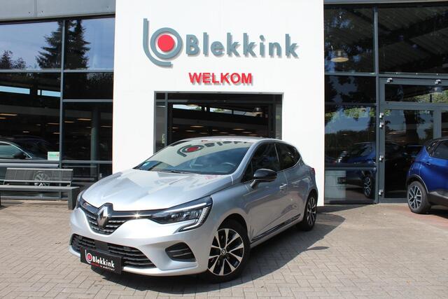 Renault CLIO 1.6 E-Tech Full Hybrid 145 techno