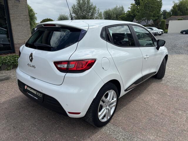 Renault CLIO 5DRS 0.9 TCe Zen Navigatie / Parkeersensors / All-Seasons