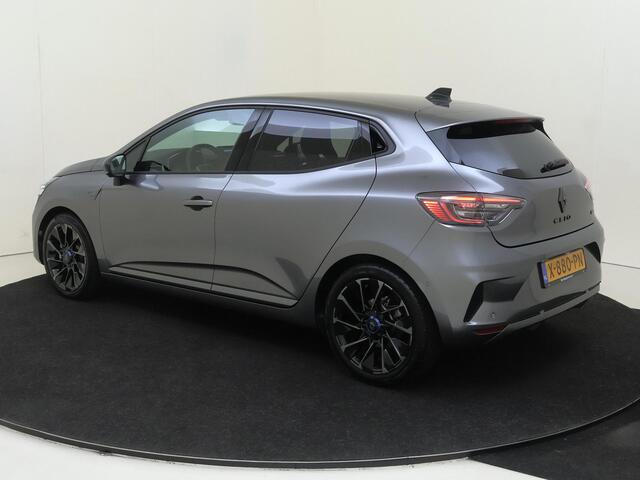 Renault CLIO 1.6 E-Tech Full Hybrid 145 esprit Alpine | Automaat | Navigatie | 360 Camera | Parkeersensoren Voor + Achter | Adaptieve Cruise Control | Verwarmde Voorstoelen | Verwarmd Stuurwiel | Airco