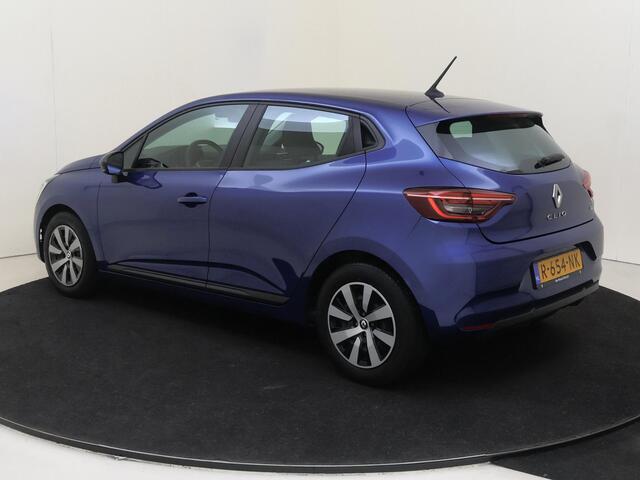 Renault CLIO 1.6 E-Tech Hybrid Equilibre 145PK | Automaat | Navigatie | Airco | Cruise Control/Snelheidsbegrenzer | Apple CarPlay & Android Auto | Parkeersensoren | Bluetooth Telefoonvoorbereiding | Licht-en Regensensor |
