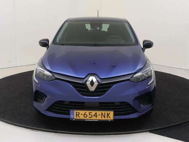 Renault CLIO 1.6 E-Tech Hybrid Equilibre 145PK | Automaat | Navigatie | Airco | Cruise Control/Snelheidsbegrenzer | Apple CarPlay & Android Auto | Parkeersensoren | Bluetooth Telefoonvoorbereiding | Licht-en Regensensor |