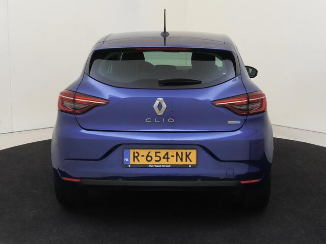 Renault CLIO 1.6 E-Tech Hybrid Equilibre 145PK | Automaat | Navigatie | Airco | Cruise Control/Snelheidsbegrenzer | Apple CarPlay & Android Auto | Parkeersensoren | Bluetooth Telefoonvoorbereiding | Licht-en Regensensor |