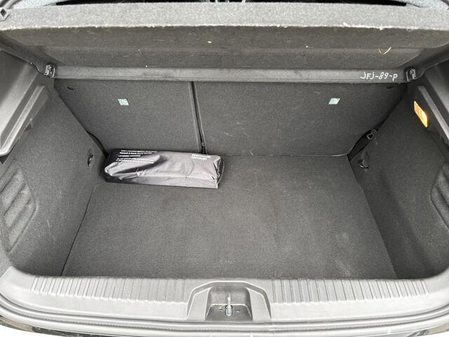 Renault CLIO 1.6 E-Tech Full Hybrid 145 techno | 1e Eig | Navigatie | Camera |