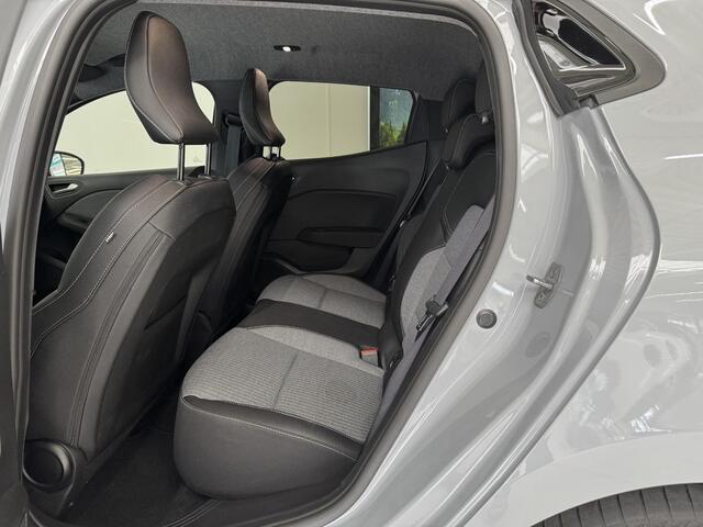 Renault CLIO 1.6 E-Tech Full Hybrid 145 Techno | Navigatie | Climate Control | Camera | Apple CarPlay / Android Auto |