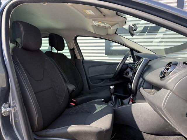 Renault CLIO 0.9 TCe Limited Navi|D-ketting v.v. in 2026|Airco|Cruise|Trekhaak|Elek ramen|N.A.P|APK tot 04-2027