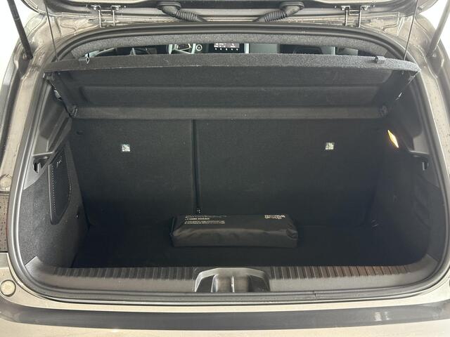 Renault CLIO 1.6 E-Tech Full Hybrid 145 esprit Alpine ACHTERUITRIJCAMERA | STOEL-/STUURVERWARMING | BOSE AUDIOSYSTEEM | !LAGE KM-STAND!