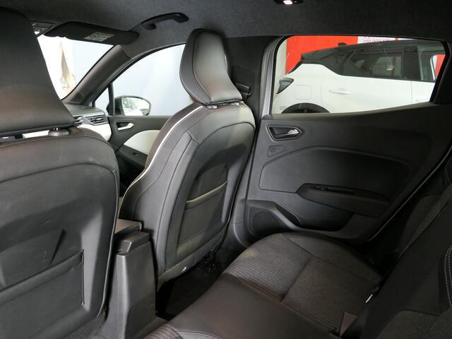 Renault CLIO 1.0 TCe 90 Techno - Dealer onderhouden - 17" LMV - Groot scherm - Allseasons