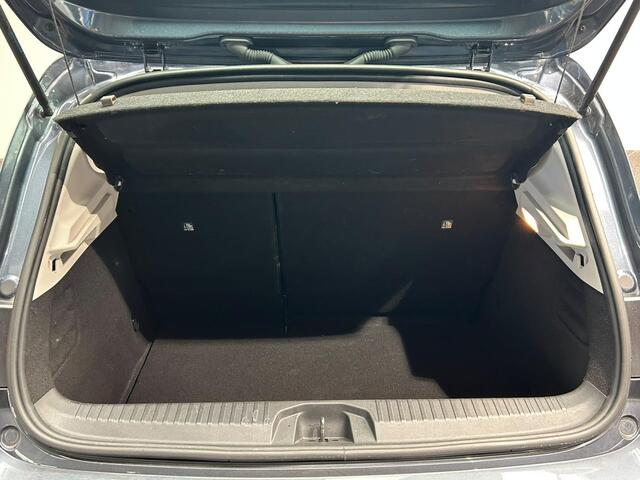 Renault CLIO 1.3 TCe Intens | Navigatie | Camera | Climate Control |