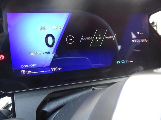 Renault CLIO 1.8 Hybrid 160 esprit Alpine NU 5 JAAR GARANTIE! / HARMAN KARDON AUDIO / PACK WINTER & PARKING / METALLIC LAK