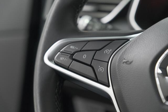 Renault CLIO 1.0 TCe Intens | Trekhaak | Parkeersensoren | Climate Control | Apple Carplay