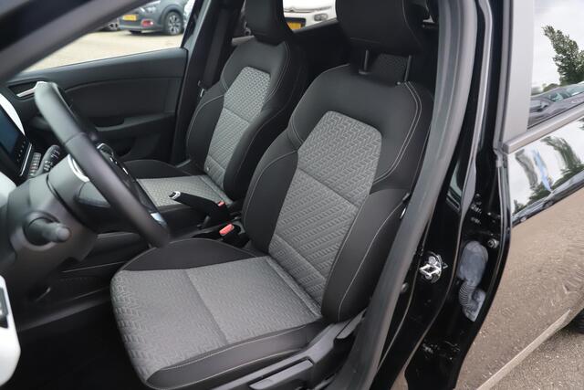 Renault CLIO 1.0 TCe 90 Evolution 16 inch LMV Navigatie Carplay Android Airco Cruise Control LED Donkere Ramen Parkeersensor Rijstrooksensor