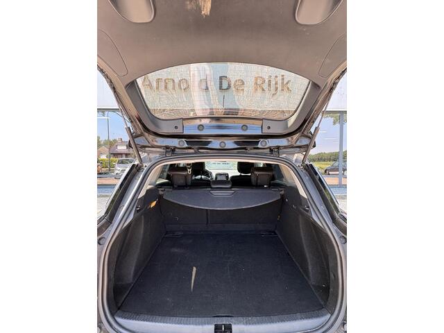 Renault CLIO 0.9 TCe Intens