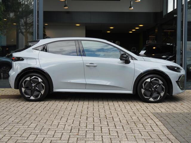 Renault CLIO 1.8 Hybrid 160 techno AUTOMAAT / 4.000KM / NAVI / ADAPT. CRUISE / CAMERA / PDC / CLIMATE / KEYLESS / APPLE CARPLAY / ANDROID AUTO / PRIVACY GLASS / 18'' LMV