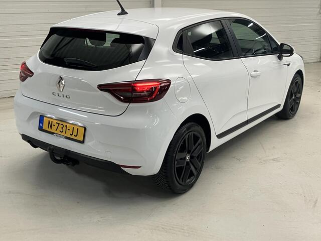Renault CLIO 1.0 TCe Zen / Nederlandse Auto / All Seasonbanden / Trekhaak / Navigatie / Bluetooth / Airco / Cruise Control /