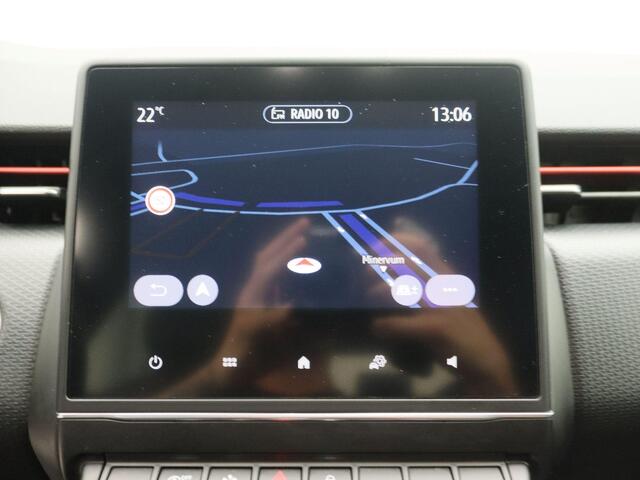 Renault CLIO TCe 130 EDC Automaat Intens | Parkeersensoren v+a met achteruitrijcamera | EASY LINK multimediasysteem met AppleCarplay & Android Auto | Lichtmetalen velgen | Climate control | LED PURE VISION koplampen |