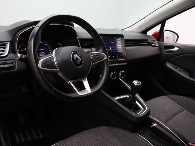 Renault CLIO 100pk TCe Intens Apple Carplay/Android Auto | Trekhaak