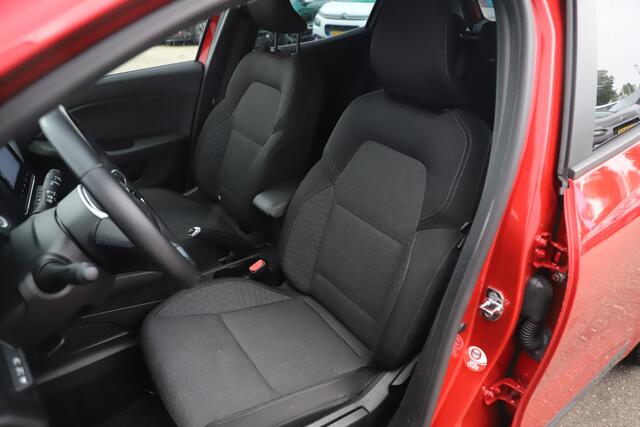 Renault CLIO 1.0 TCe Business Zen Navigatie Achteruitrijcamera Parkeersensors Airco Climate & Cruise Control LED
