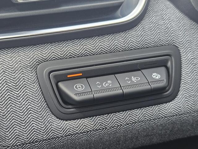 Renault CLIO 1.6 E-Tech Full Hybrid 145 techno / Groot Scherm / BOSE / 360 Camera / Pack Winter / Origineel NL Auto / Draadloos Carplay / Android Auto /