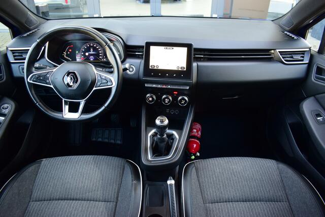 Renault CLIO 1.0 TCe Intens | Navigatie | Camera | Cruise + Climate Control | Sensoren Voor & Achter |