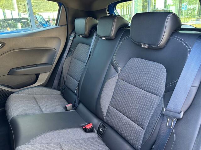 Renault CLIO 1.6 E-tech Hybrid Intens Camera Navigatie