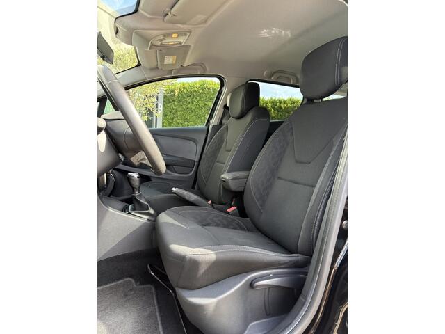 Renault CLIO Estate 0.9 TCe Limited, Keyless, Navigatie, LM. velgen