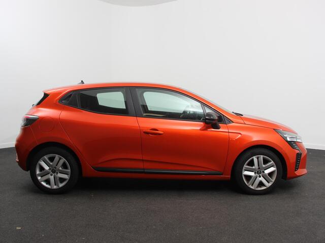 Renault CLIO 1.0 TCe 90 Evolution Climate control Cruise control Camera Parkeersensoren achter Verwarmde voorstoelen Stuurverwarming LED Trekhaak Apple Carplay/ Android Auto