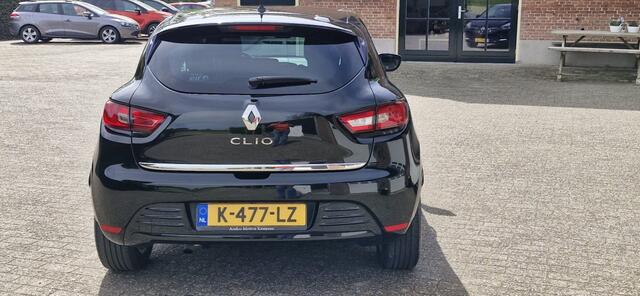 Renault CLIO 1.2 TCe Limited 120pk 4 cilinder