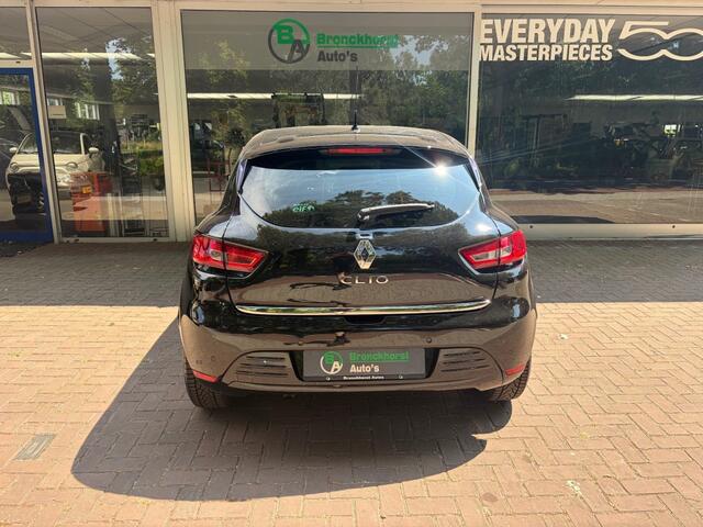 Renault CLIO 0.9 TCE LIMITED
