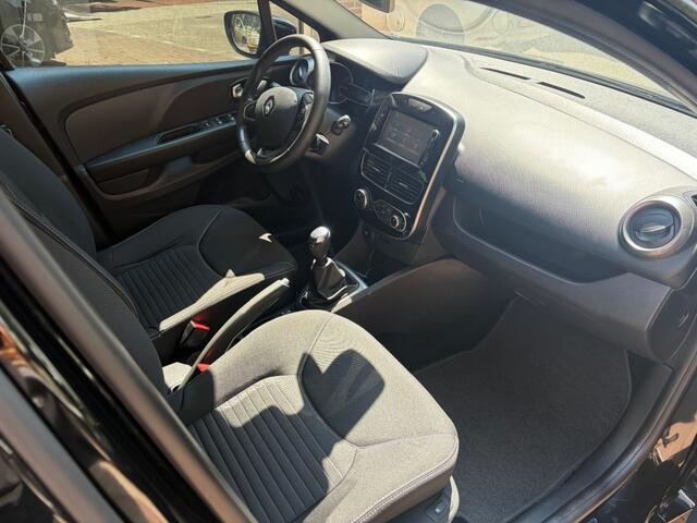 Renault CLIO 0.9 TCE LIMITED