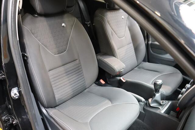 Renault CLIO Estate TCe 90pk Limited