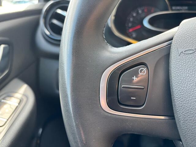 Renault CLIO 0.9 Estate TCe 90 Limited Airco, cruise Dealer Onderhouden