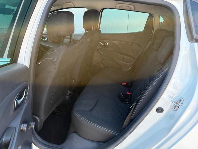 Renault CLIO 0.9 TCe Limited Navigatie/Bluetooth/Parkeerhulp/Cruise-control