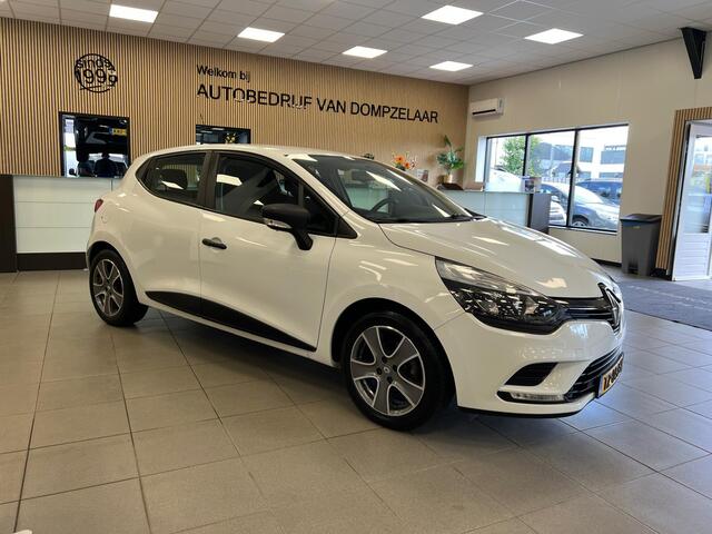 Renault CLIO 1.2 16V / 5-DEURS / NAVI / AIRCO /
