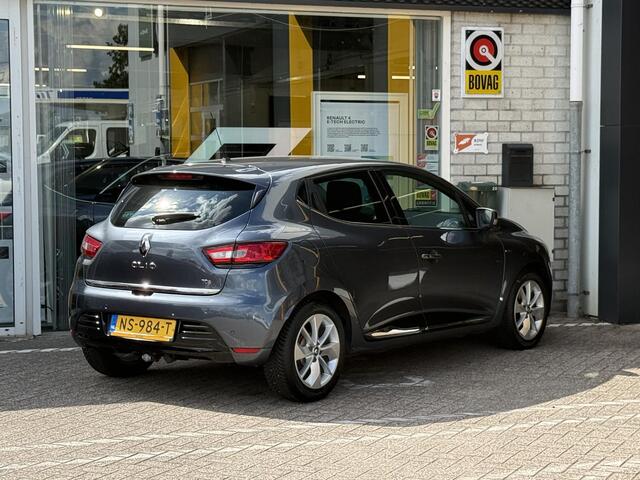 Renault CLIO 0.9 TCe Limited | NAP | Navigatie | Airco | DAB | Parkeersensoren | Lichtmetaal |