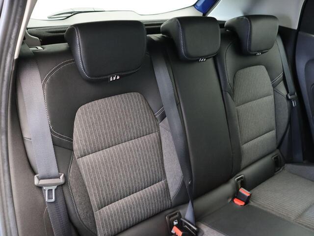 Renault CLIO 1.0 TCe Intens | Climate Control | Cruise Control | Apple Carplay |