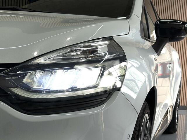 Renault CLIO Estate 0.9 TCe Bose | Navi | 17" | Cruise control | Stoelverwarming | Camera | Perfect onderhouden!