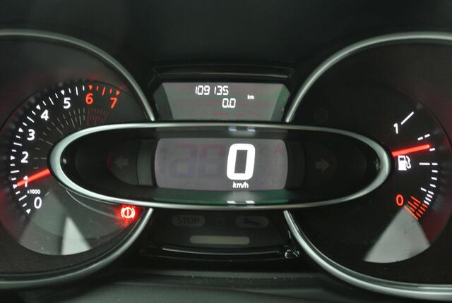 Renault CLIO Estate TCe 90 Limited | Trekhaak | Navigatie | Parkeersensoren |