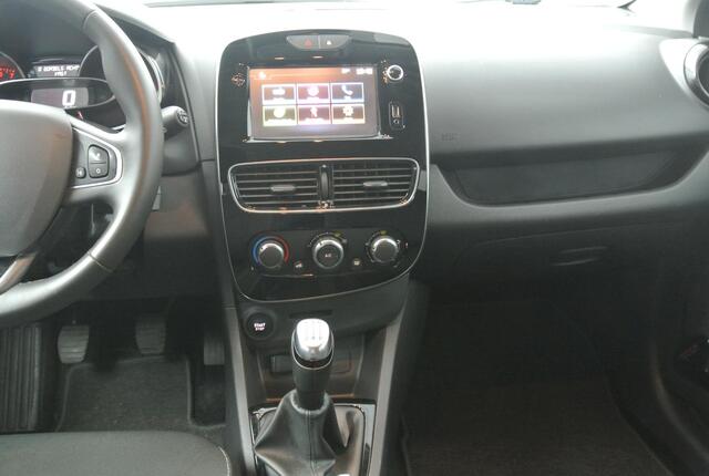 Renault CLIO Estate TCe 90 Limited | Trekhaak | Navigatie | Parkeersensoren |