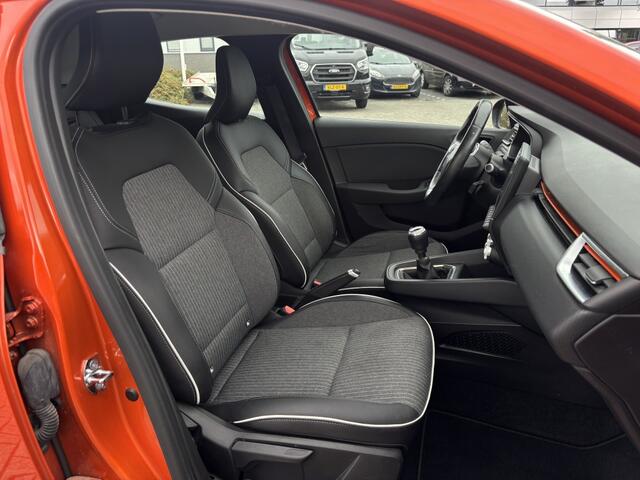 Renault CLIO 1.0 TCe Intens Carplay Cruise Camera Parkeersensoren
