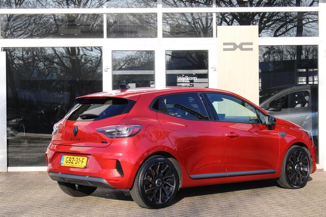 Renault CLIO 1.6 E-Tech Full Hybrid 145 esprit Alpine | 360° Camera | Adaptive Cruise Control | Apple CarPlay / Android Auto | Climate Control |