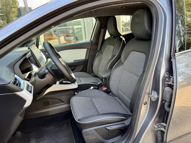 Renault CLIO 1.6 E-Tech Hybrid 145 Techno*Navi*Camera*