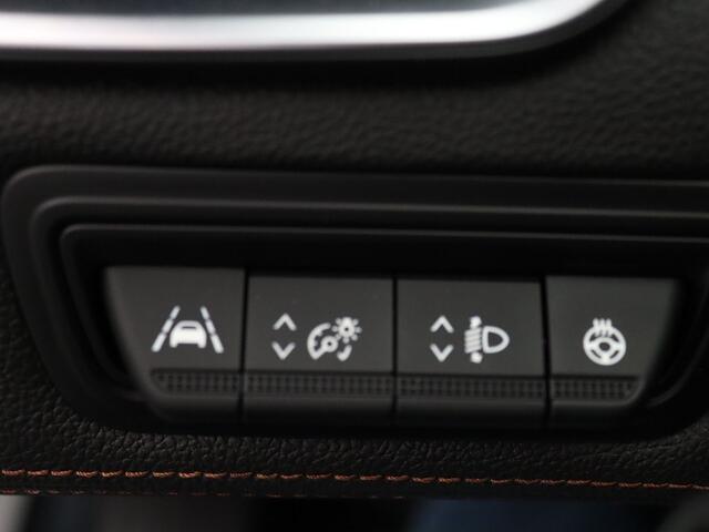 Renault CLIO 130pk TCe Initiale Paris Apple Carplay/Android Auto | Climate