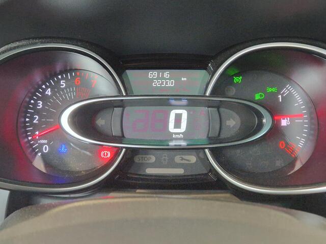 Renault CLIO 0.9 TCe Intens | TREKHAAK AFNEEMBAAR | DEALER ONDERHOUDEN | STOELVERWARMING | NAVIGATIE |
